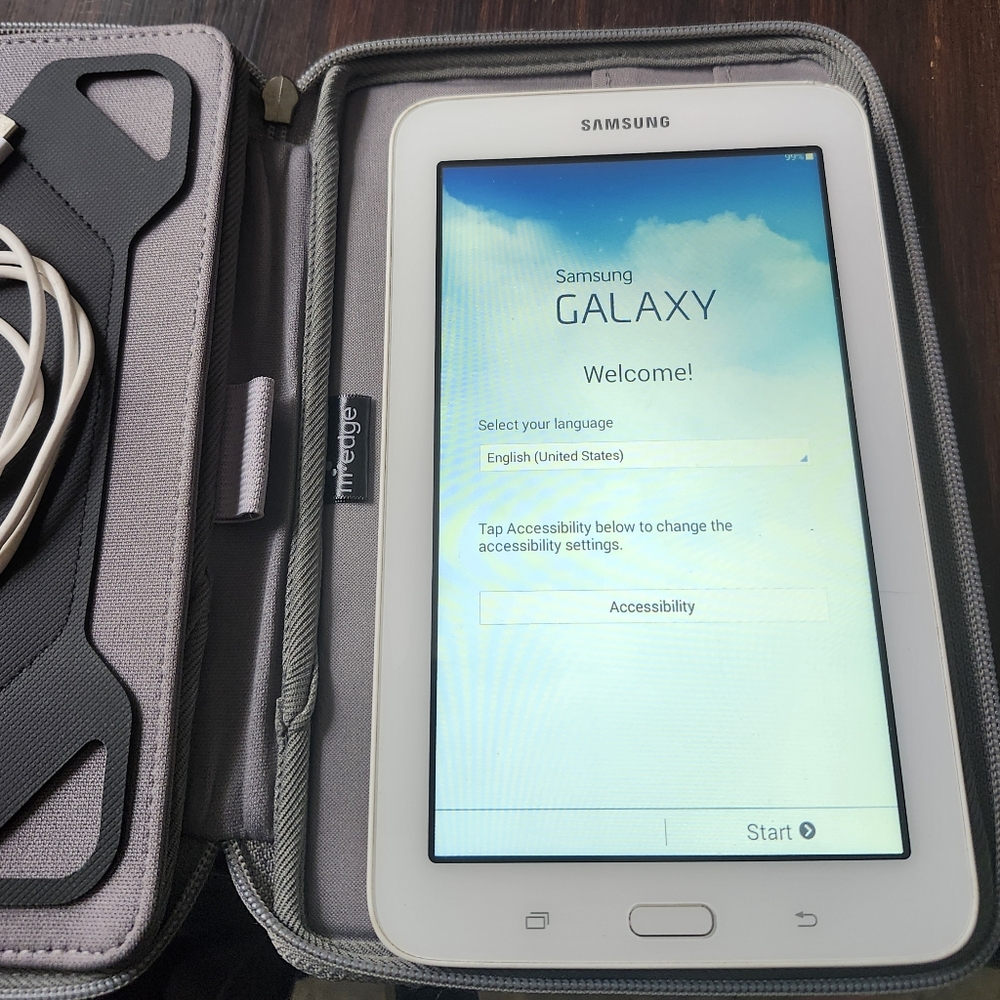 Samsung Galaxy White Tablet